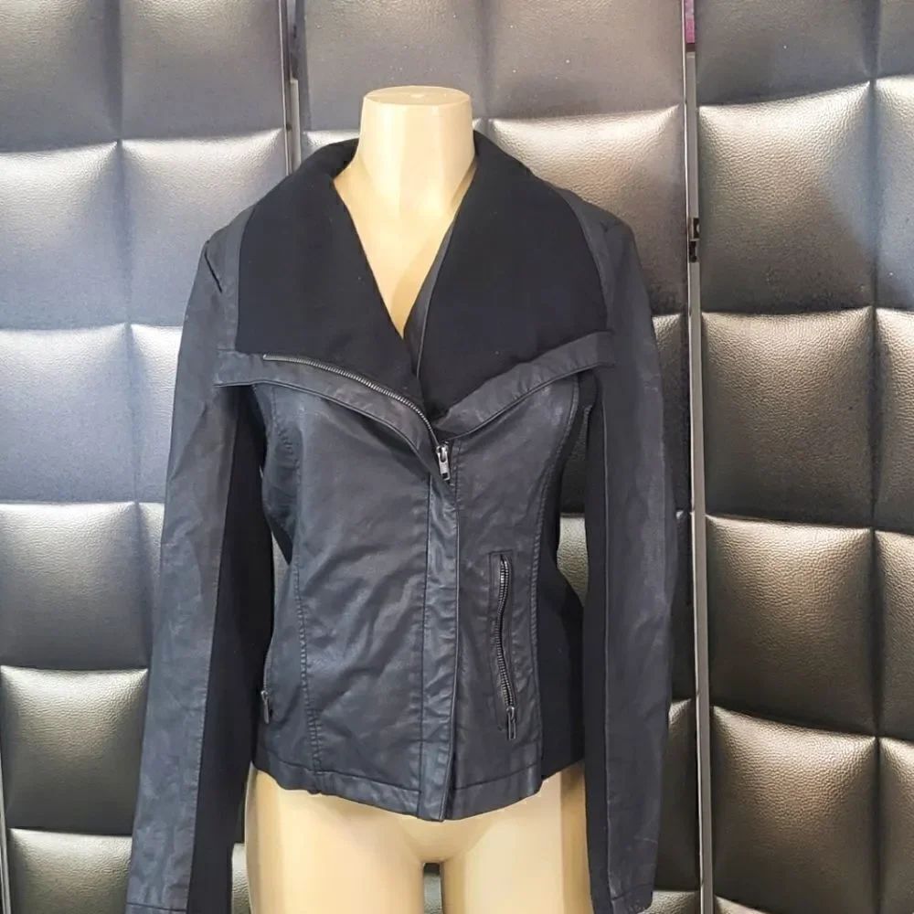 Messino faux leather jacket - Picture 4 of 8